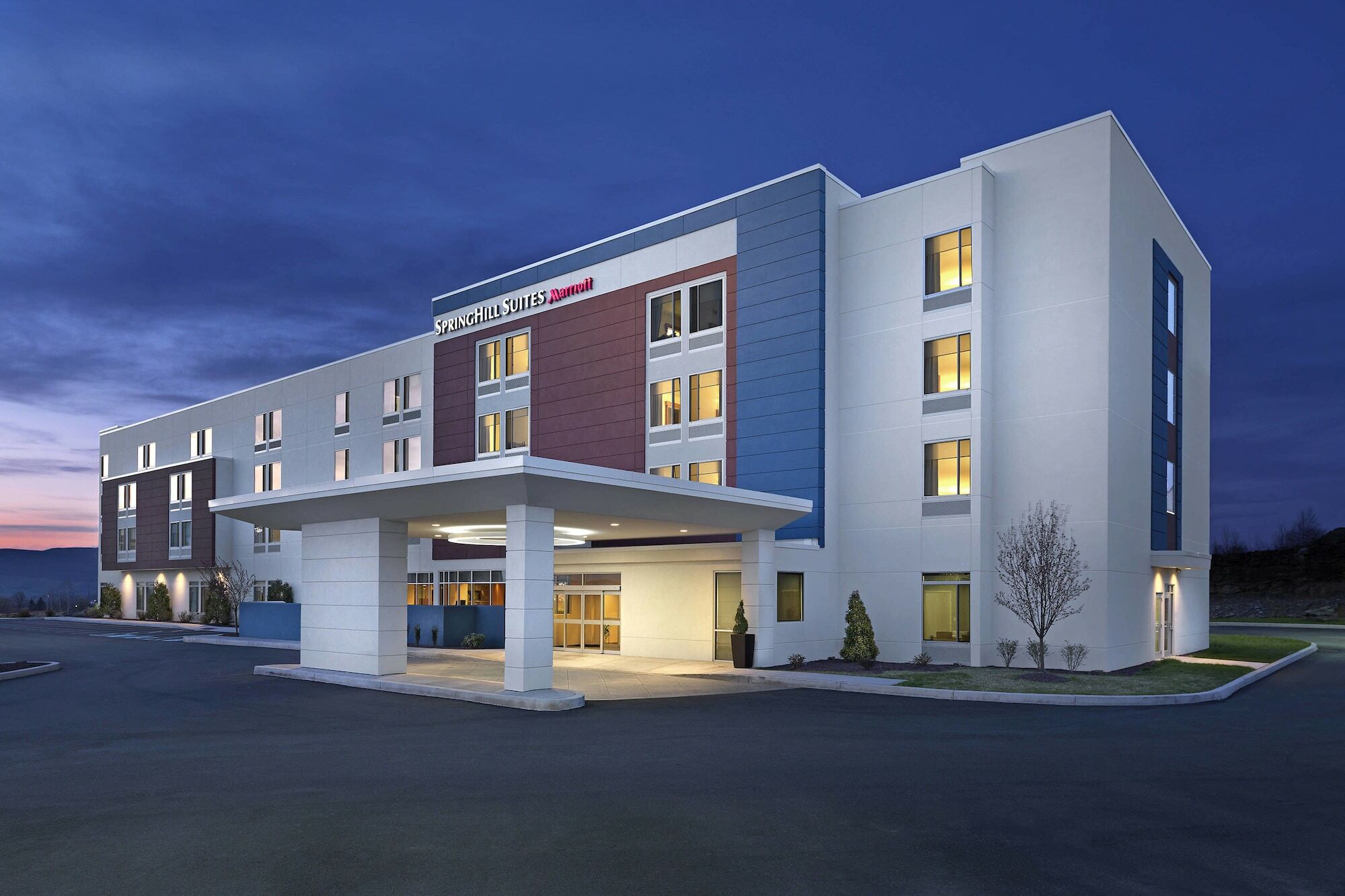 Springhill Suites By Marriott Hampton Portsmouth Exterior photo